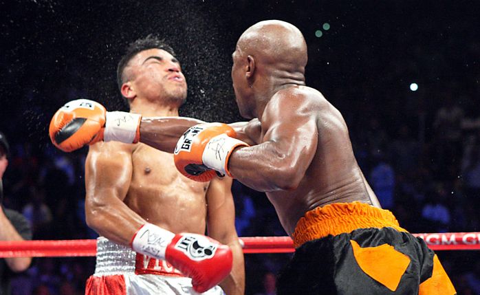 Top 12 Greatest Body Punchers: Boxing's All-Time Best Rib-Busters
